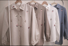 Load image into Gallery viewer, Embroidered Linen Top
